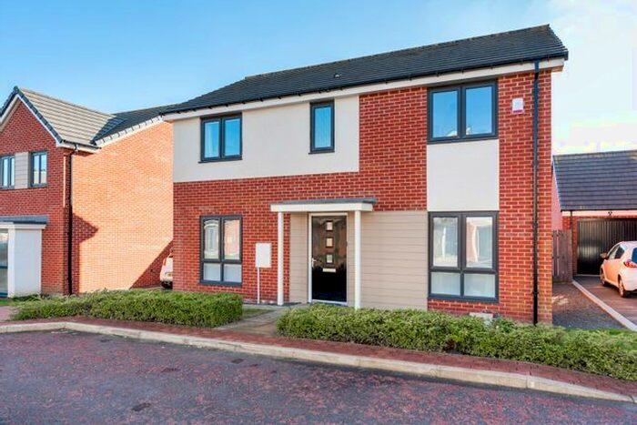 4 Bedroom Detached House To Rent In Greville Gardens, Great Park, Gosforth, NE13