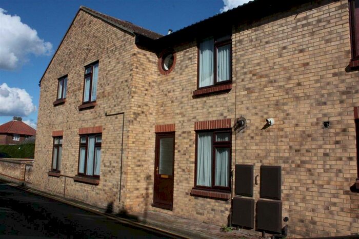 2 Bedroom Terraced House To Rent In Priory Mews, St Ives, PE27