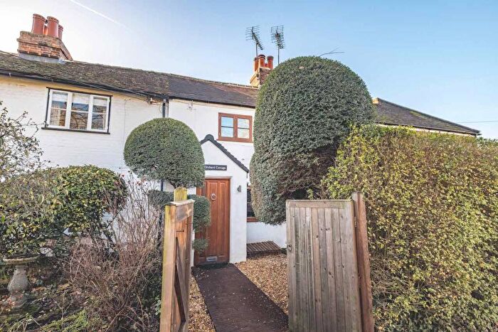 3 Bedroom Terraced House For Sale In Holyport, Maidenhead, SL6