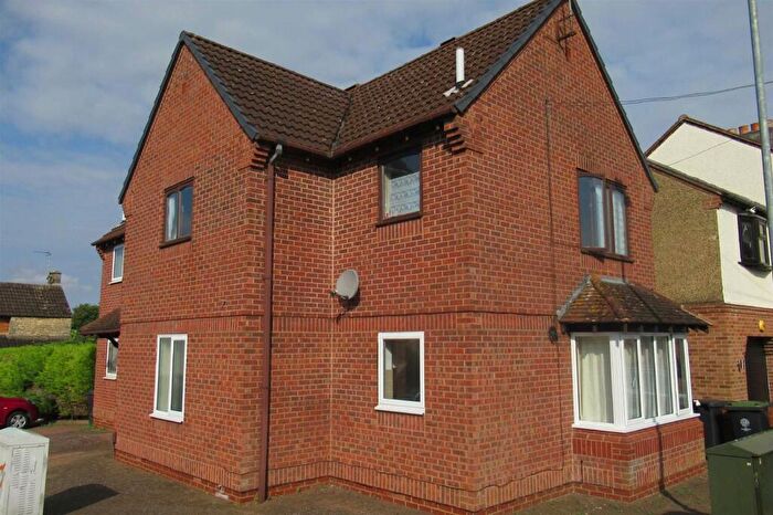 1 Bedroom Flat To Rent In Albion Place, Rushden, NN10
