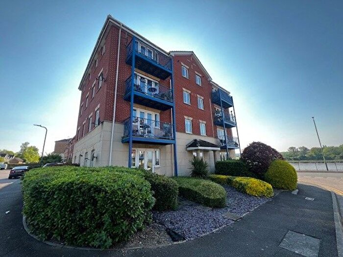 2 Bedroom Property To Rent In Applecross Close, Rochester, ME1