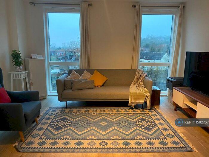 1 Bedroom Flat To Rent In Wallace House, Harrow, HA1