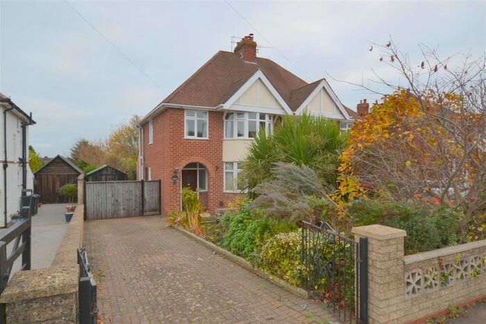 3 Bedroom Semi-Detached House To Rent In Leigh Sinton Road, Malvern WR14