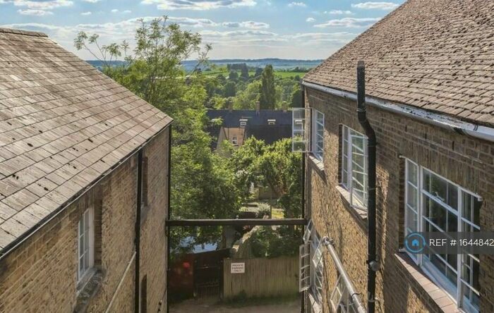 1 Bedroom Flat To Rent In West Street, Chipping Norton, OX7