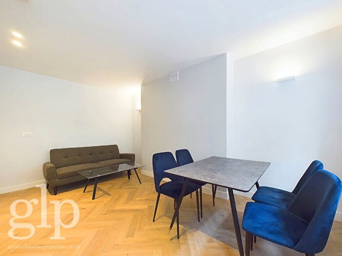 1 Bedroom Flat To Rent In Gower Street, London, Greater London, WC1E