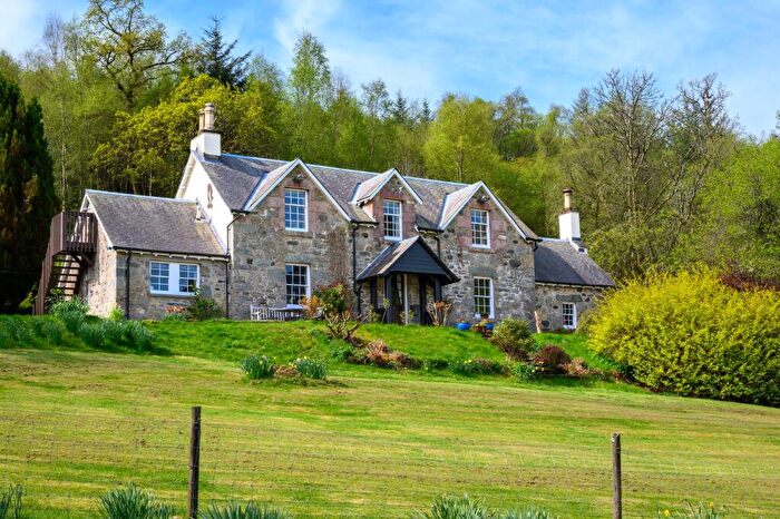 4 Bedroom Detached House For Sale In Strathyre, Callander, FK18