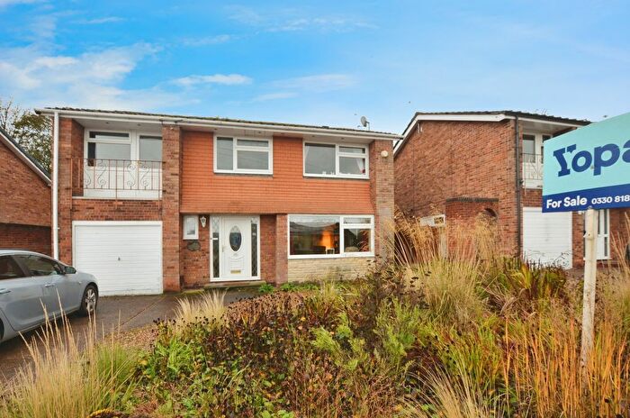 4 Bedroom Detached House For Sale In Windsor Road, Worksop, S81