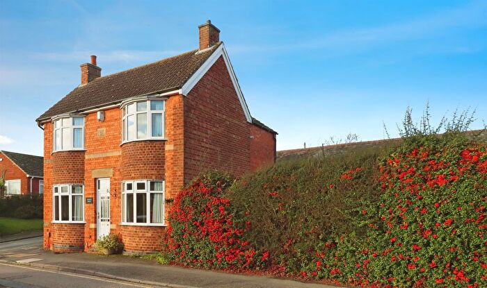 3 Bedroom Detached House For Sale In School Lane, Rothwell, Kettering, NN14