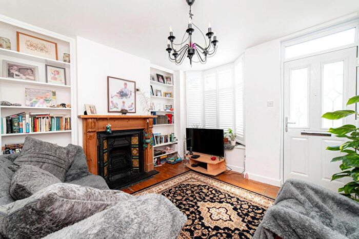 3 Bedroom Terraced House For Sale In King Edward Street, Whitstable, CT5