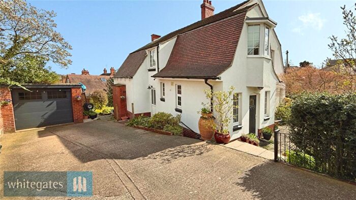 4 Bedroom Detached House For Sale In Cockerham Lane, Old Town, Barnsley, S75