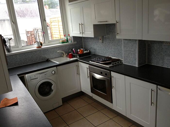 2 Bedroom House To Rent In Alexandra Terrace, Brynmill, Swansea, SA2