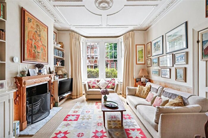 4 Bedroom Terraced House For Sale In Worfield Street, London, SW11