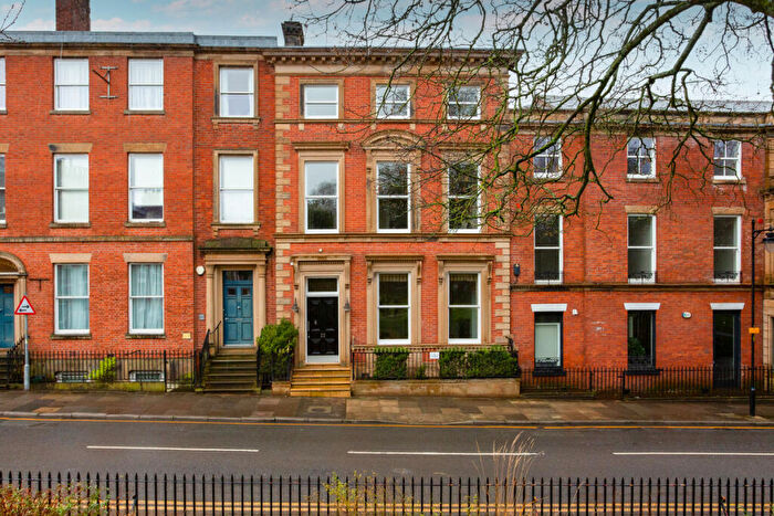 2 Bedroom Apartment For Sale In Winckley Square, Preston, PR1