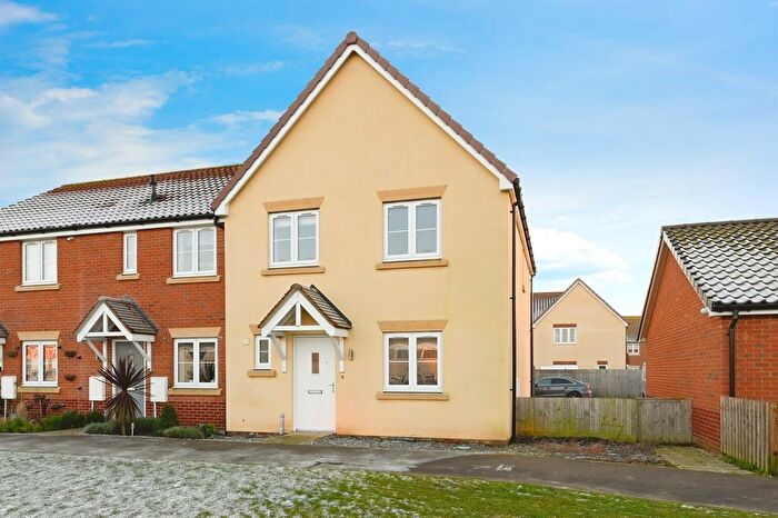 3 Bedroom Semi-Detached House To Rent In Boudicca Walk, King's Lynn, PE30