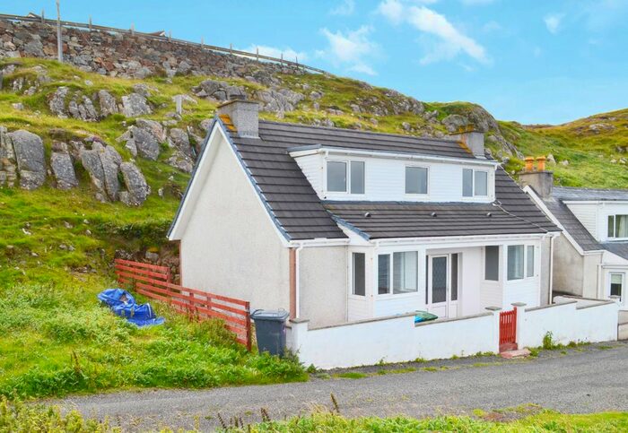4 Bedroom Detached House For Sale In Scalpay, Isle Of Scalpay, HS4