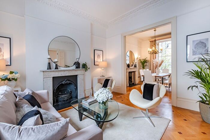 6 Bedroom Flat To Rent In Cambridge Street, London, SW1V