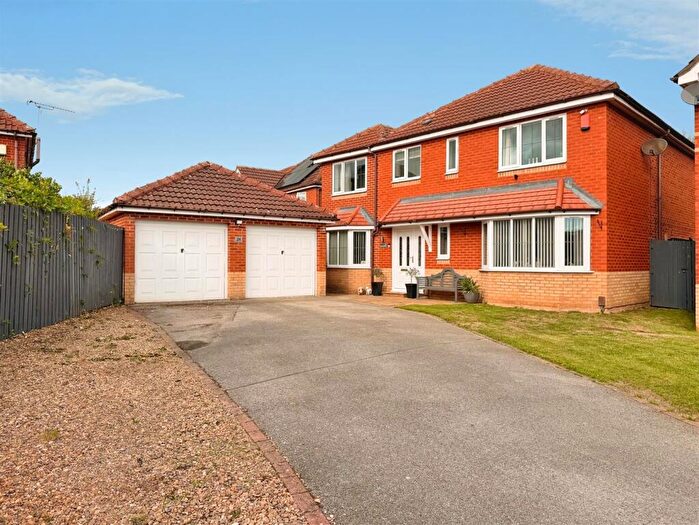 4 Bedroom Detached House For Sale In Greenwood Close, Worksop, S81