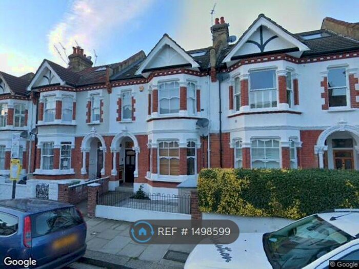 3 Bedroom Maisonette To Rent In Harbord Street, London, SW6