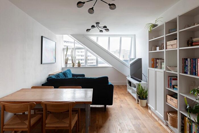 2 Bedroom Apartment For Sale In Wharf Place, London Wharf Wharf Place, E2