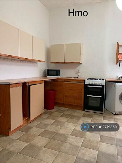 4 Bedroom Flat To Rent In Woodlands Drive, Glasgow, G4