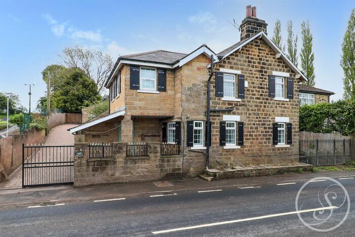 4 Bedroom Cottage For Sale In Harewood Road, East Keswick, Leeds, LS17