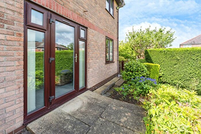 1 Bedroom Flat For Sale In Oulton Court, Grappenhall, WA4