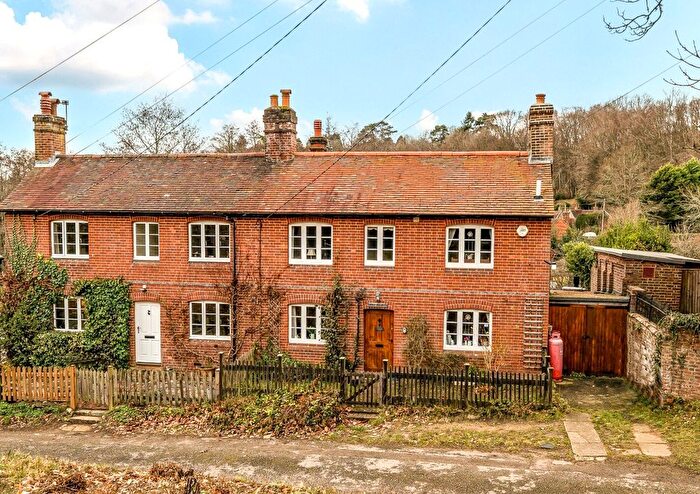 2 Bedroom Semi-Detached House For Sale In Woodlands Road, Hambledon, Godalming, GU8