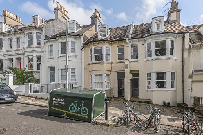 1 Bedroom Flat To Rent In Springfield Road, Brighton, BN1