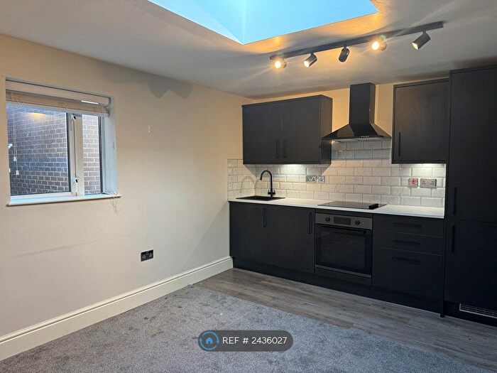 1 Bedroom Flat To Rent In Hall Gate, Doncaster, DN1