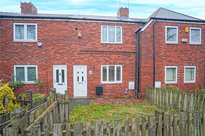 2 Bedroom Terraced House For Sale In Hatfield House Lane, Sheffield, South Yorkshire, S5