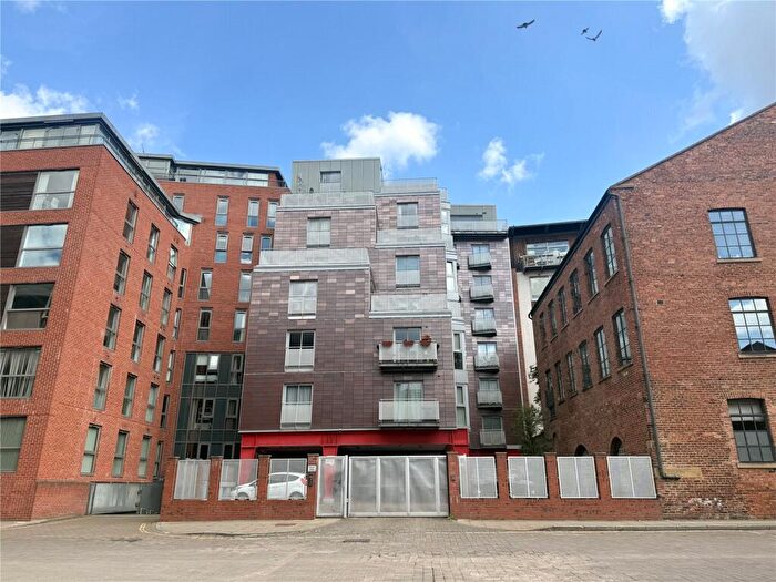 1 Bedroom Apartment For Sale In Quay One, Neptune Street, Leeds, LS9