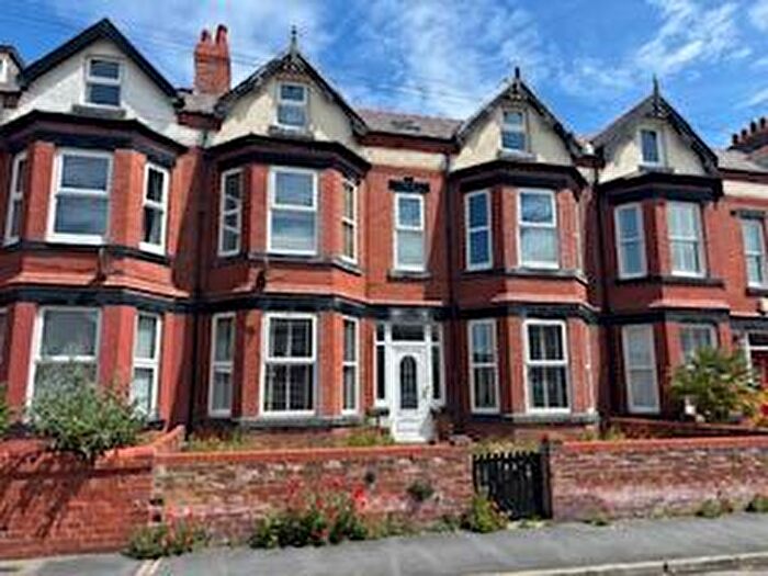5 Bedroom Terraced House For Sale In Alderley Road, Hoylake, CH47
