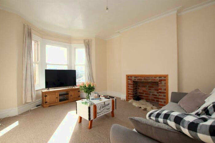 2 Bedroom Apartment To Rent In Foxcombe Road, Bath, BA1