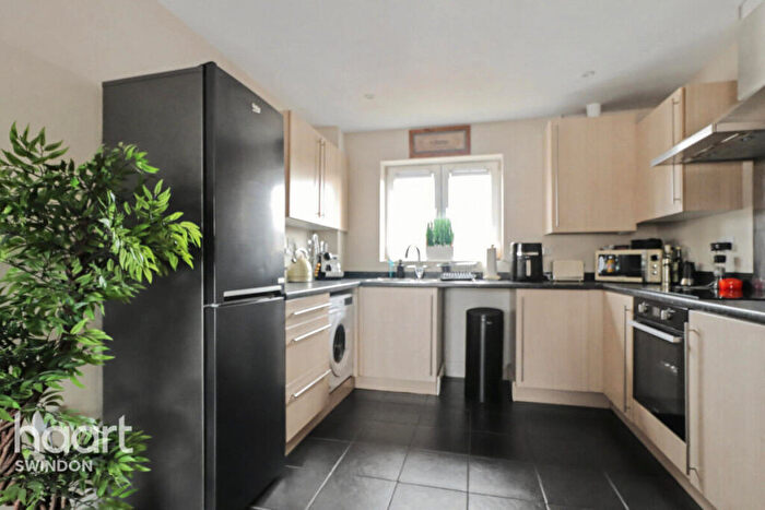 2 Bedroom Apartment To Rent In Seacole Crescent, Swindon, SN1