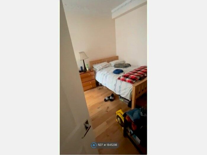 4 Bedroom Flat To Rent In Oxbow Mansions, London, SE10