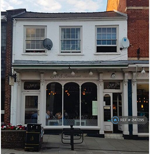 2 Bedroom Flat To Rent In Market Place, Ross On Wye, HR9