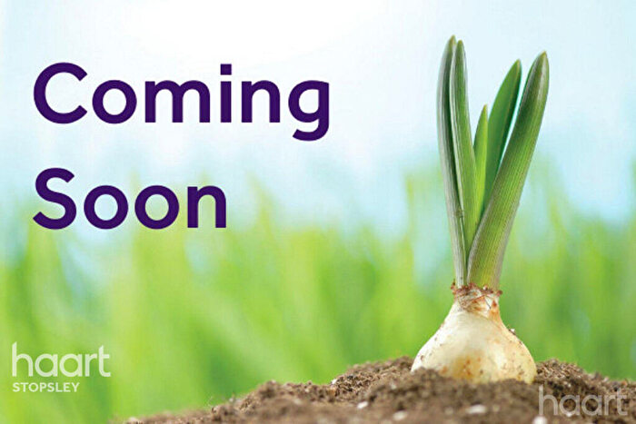 1 Bedroom End Of Terrace House For Sale In Branton Close, Luton, LU2