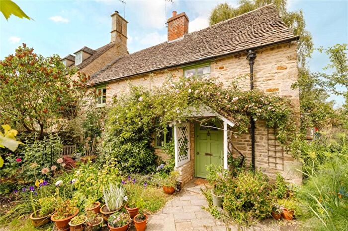 3 Bedroom Semi-Detached House For Sale In Church Place, Lower Oddington, Moreton-in-Marsh, Gloucestershire, GL56