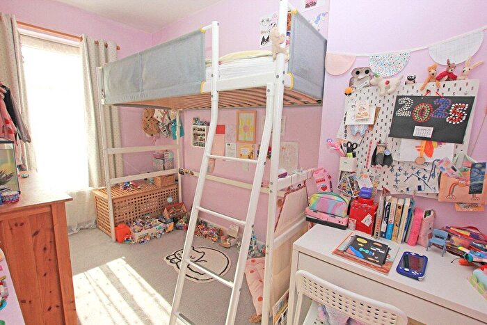 3 Bedroom Terraced House For Sale In George Street, Skipton, BD23