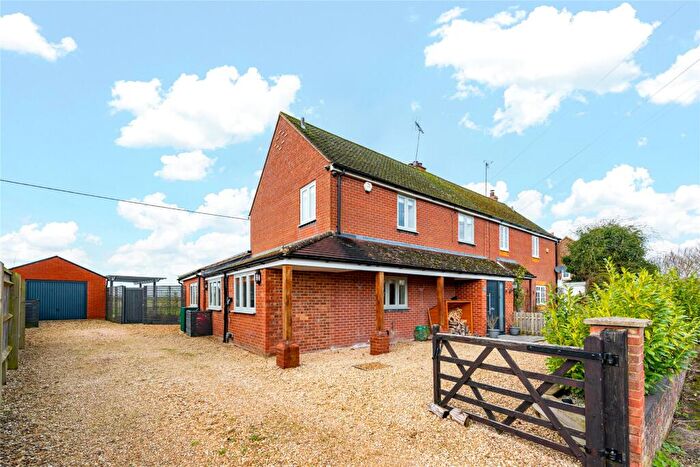 4 Bedroom Semi-Detached House For Sale In Weston Road, Lewknor, Watlington, Oxfordshire, OX49