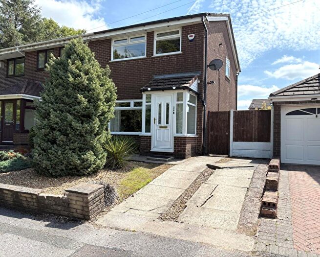 3 Bedroom Semi-Detached House For Sale In Thornham Drive, Bolton, BL1