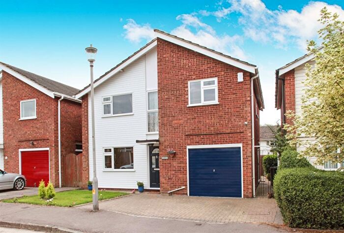 4 Bedroom House To Rent In St James Park, Chelmsford, CM1