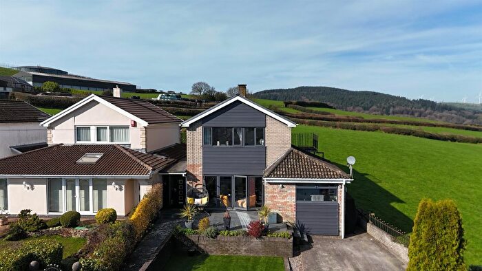 3 Bedroom Detached House For Sale In Coed Yr Esgob, Llantrisant, Pontyclun, CF72