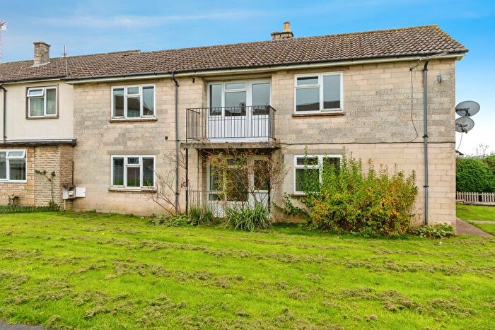 2 Bedroom Maisonette For Sale In Leylands Road, Corsham, SN13