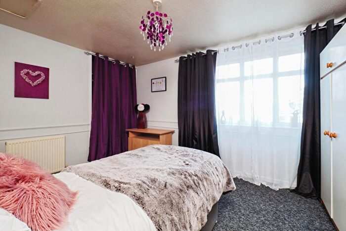 3 Bedroom Terraced House For Sale In Kirkbride Court, Beeston, Nottingham, Nottinghamshire, NG9