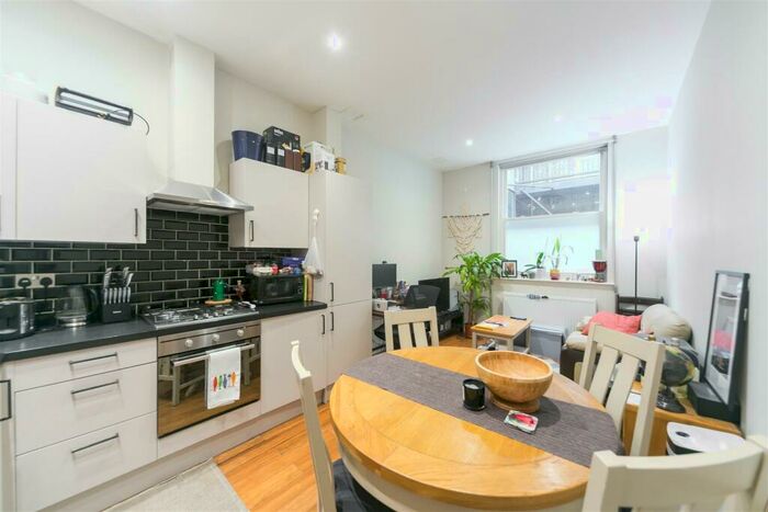 1 Bedroom Flat To Rent In Kingsland High Street, London, E8
