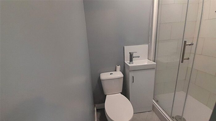 2 Bedroom End Of Terrace House To Rent In Windsor Street, Pentre, Rhondda Cynon Taff, CF41