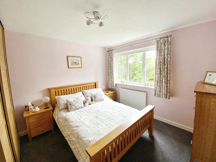 4 Bedroom Detached House For Sale In Mansfield Court, Newland Park, Hull, HU5