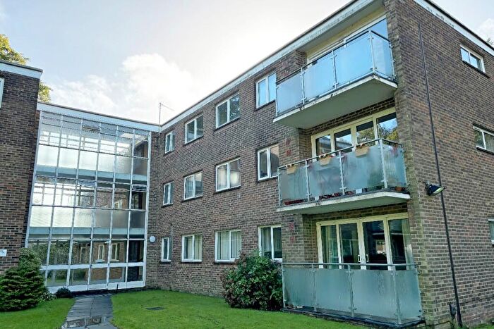 2 Bedroom Apartment To Rent In Brownhill Road, Chandlers Ford, Eastleigh, Hampshire, SO53