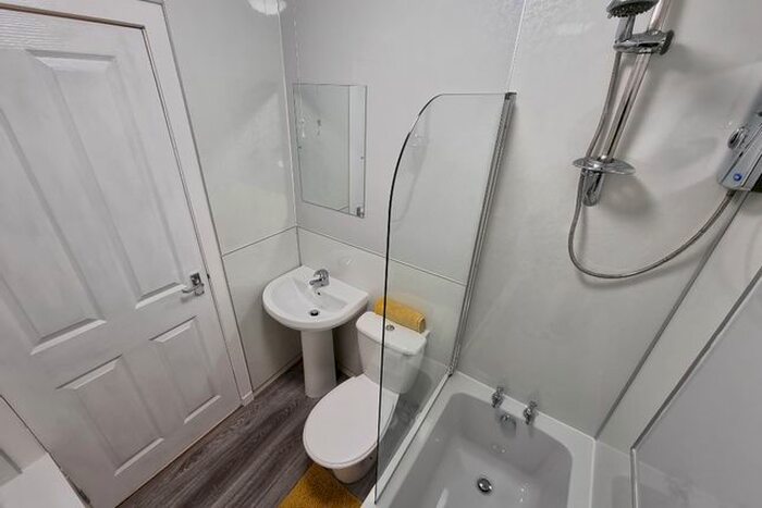 1 Bedroom Flat To Rent In Menzies Road, Torry, Aberdeen, AB11